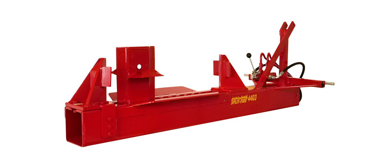 Robust Split-Fire 4403 log splitter with 3-point hitch for effective wood splitting with its unique 4 way wedge design